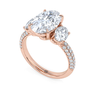 Aurora Oval Pavé Diamond Band 2.5 ct