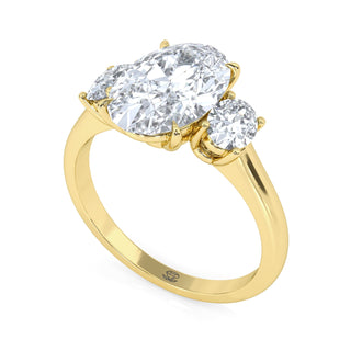 Alianza con pavé de diamantes ovalada Horizon de 2,5 quilates