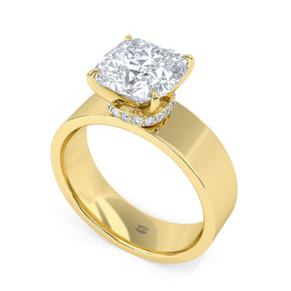 Flair Cushion Pavé Diamond Band 2.5 ct
