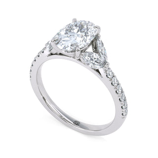 Solace Oval Pavé Diamond Band 1.5 ctw
