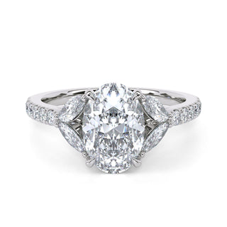 Banda Solace con pavé de diamantes ovalados de 1,5 ct