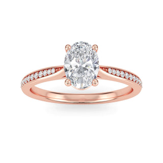 Anillo de compromiso con piedra lateral cónica ovalada de 1,0 ctw
