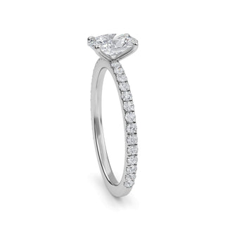 Anillo de compromiso clásico ovalado con piedra lateral de 1,0 ctw