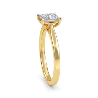 Princess Cut Minimal Solitaire Engagement Ring 1.0 ct