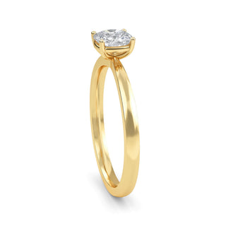 Anillo de compromiso solitario minimalista de talla cojín de 0,9 quilates