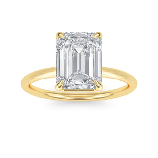 Anillo de compromiso solitario estilo bisel con corte esmeralda de 2,0 cts.